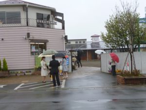 生憎の雨・・・。