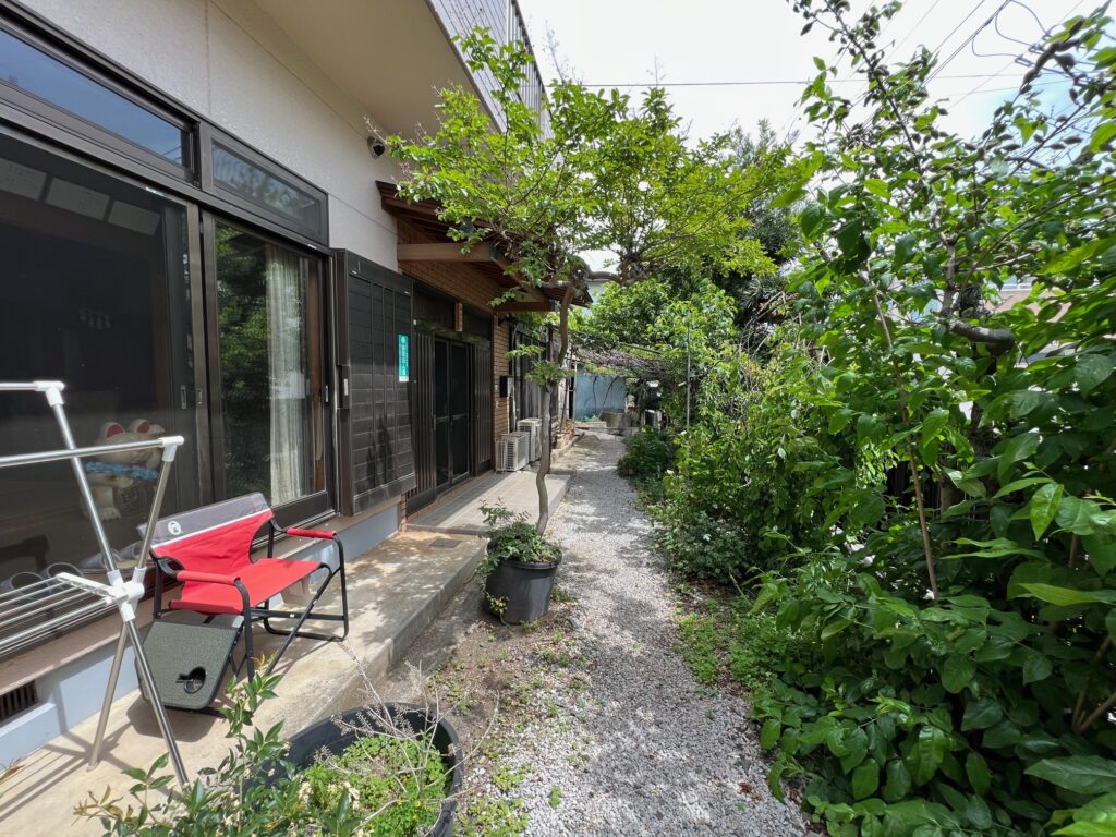 新座市リノベーション写真-玄関（施工前）画像