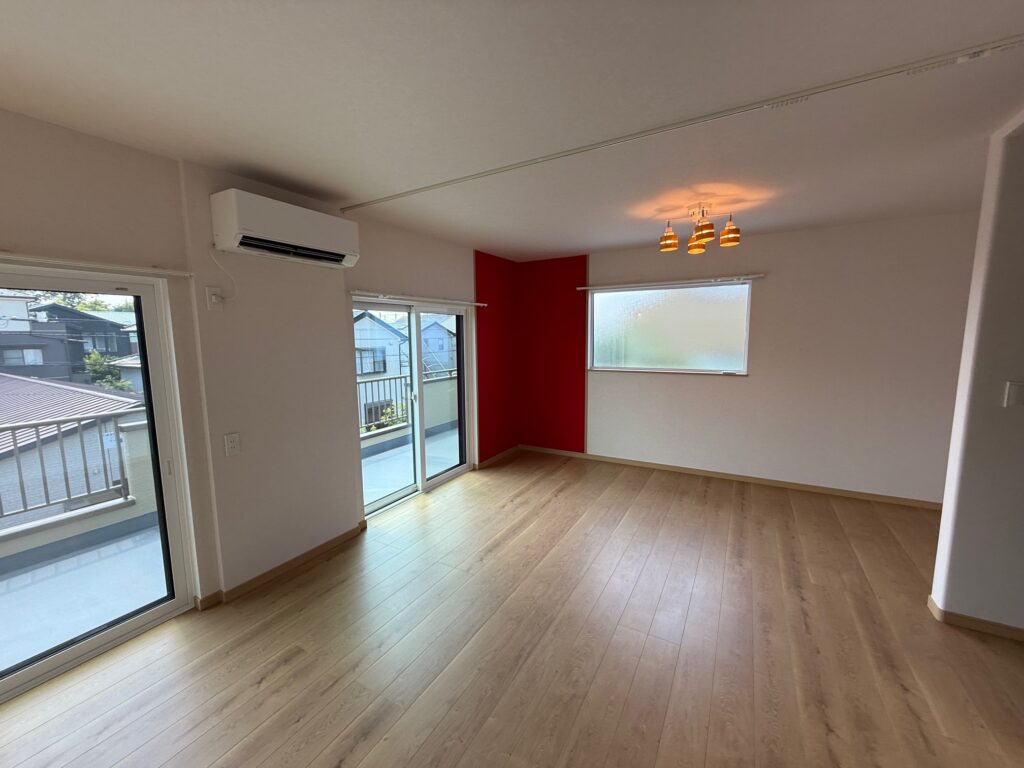 新座市リノベーション写真-2階 洋室（施工後）画像