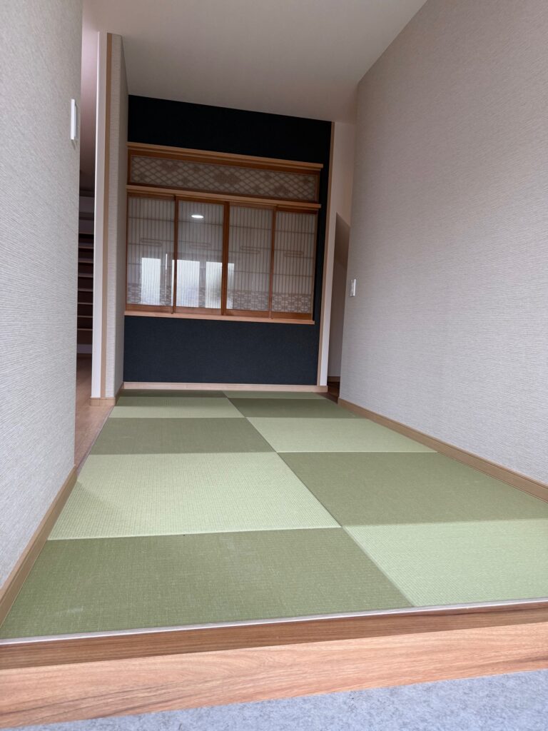 新座市リノベーション写真-玄関ホール（施工後）画像